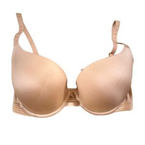 Savage x Fenty ~ Nude Color ~ Lightly Padded Bra ~ back clasp ~ size 32DD